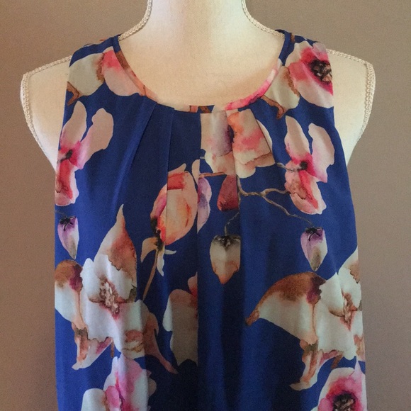 Kut from the Kloth Floral Sleeveless Seka Dress - Picture 3 of 8